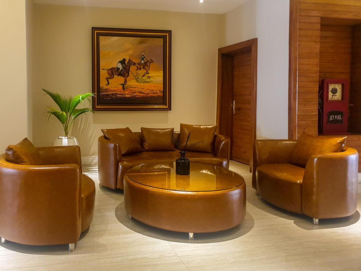 The Yacht Hotel Sea Front Lekki Phase 1 ลากอส ภายนอก รูปภาพ