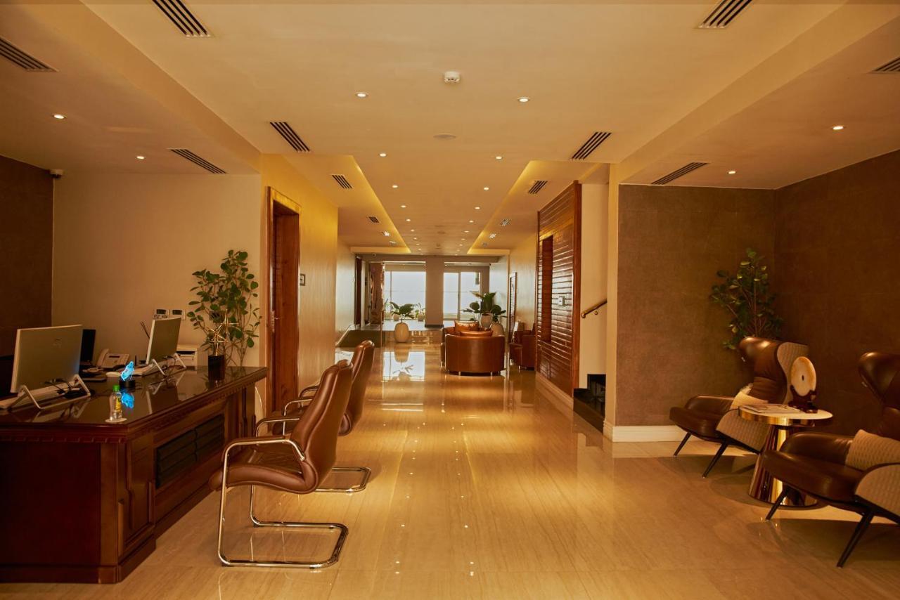 The Yacht Hotel Sea Front Lekki Phase 1 ลากอส ภายนอก รูปภาพ