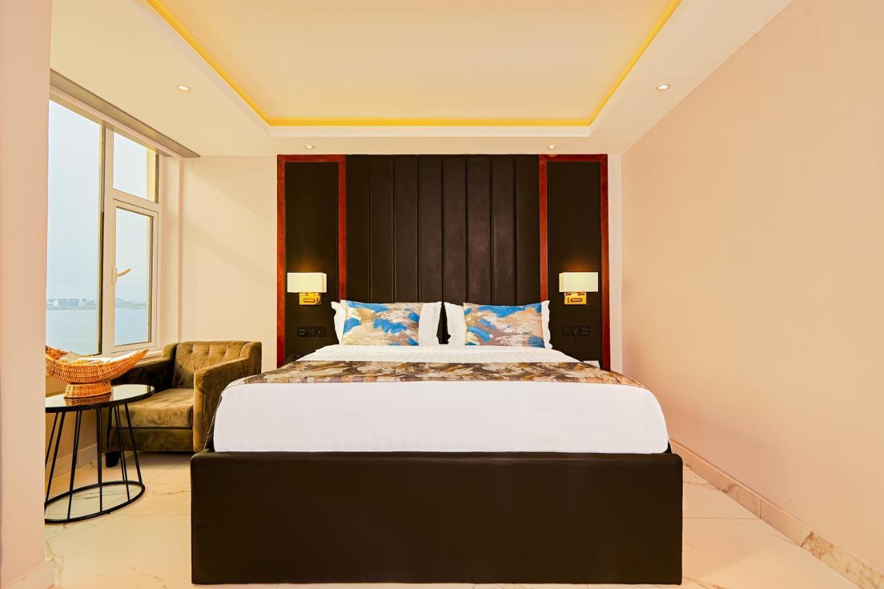 The Yacht Hotel Sea Front Lekki Phase 1 ลากอส ภายนอก รูปภาพ