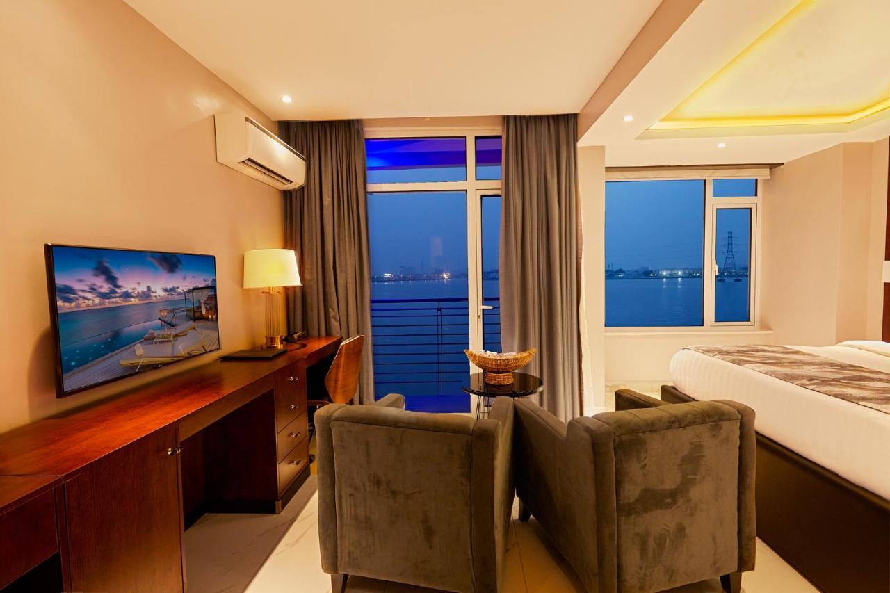 The Yacht Hotel Sea Front Lekki Phase 1 ลากอส ภายนอก รูปภาพ